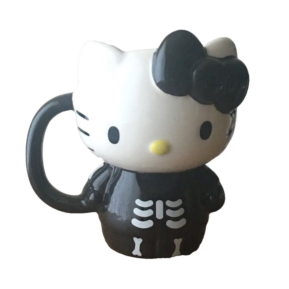NEW Sanrio Hello Kitty Halloween Skeleton Mug
